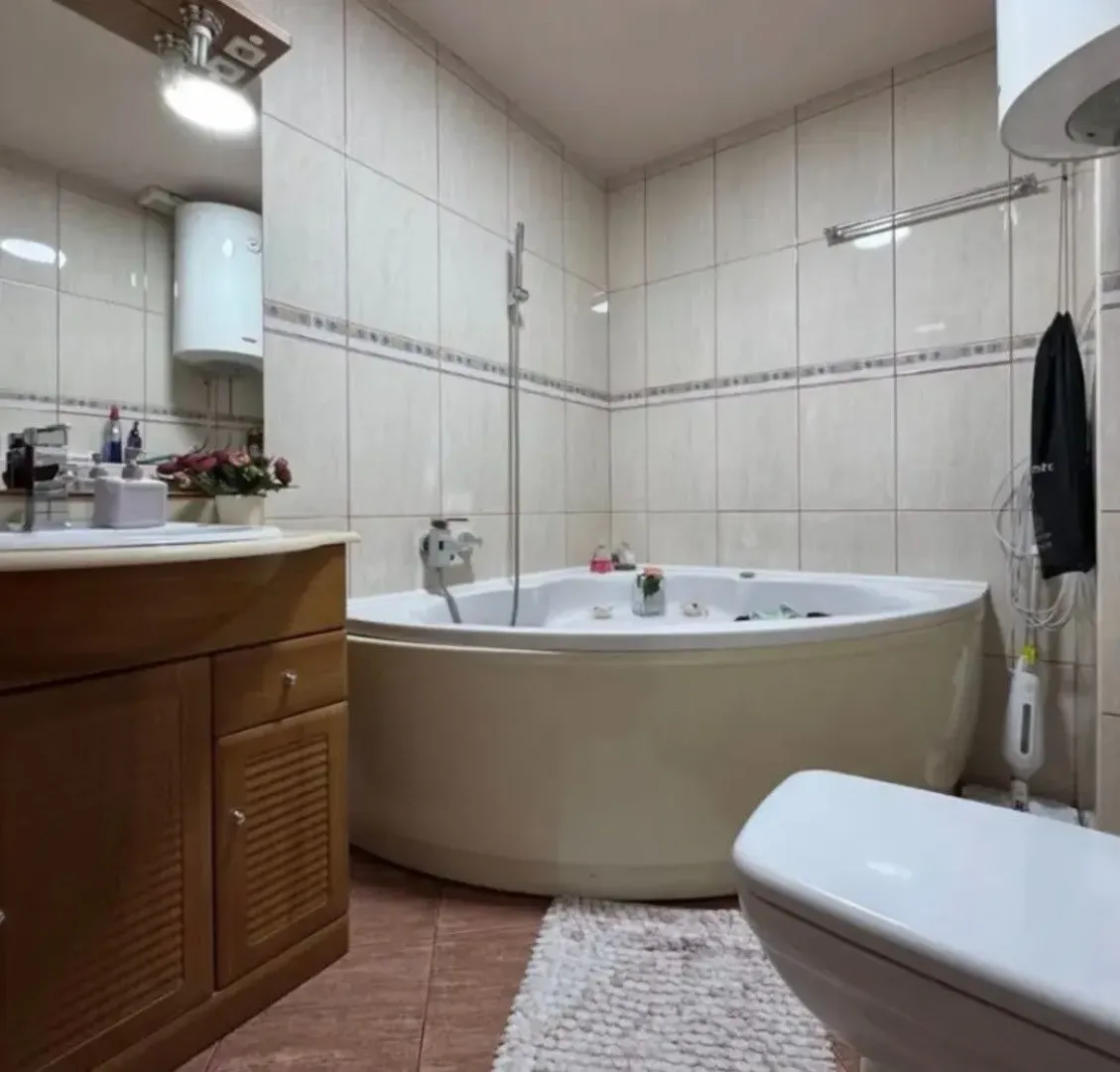 Prodaja, trosoban stan, 109m², Momišići, Podgorica