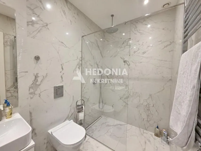 Prodaja, trosoban stan, 95m², Novi Beograd Blok 65, Novi Beograd Sve Podlokacije