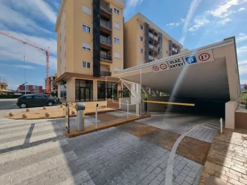 Parking/Garage for Rent, 13m2, New City, Podgorica Parking/Garage for Rent, 13m2, New City, Podgorica