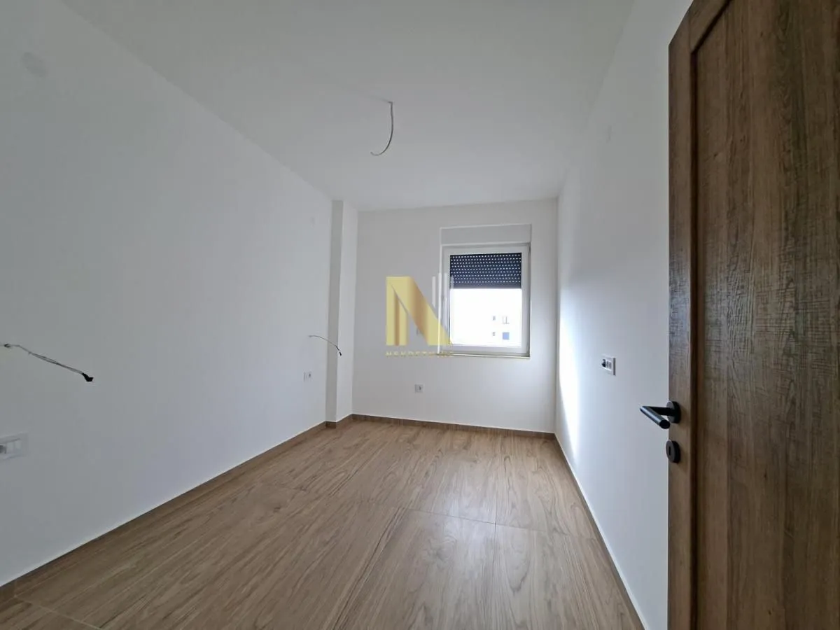 Prodaja, četvorosoban stan, 96m², Tatarsko brdo, Petrovaradin