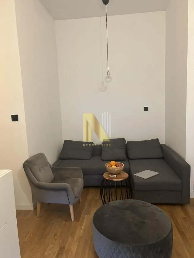 Prodaja, dvosoban stan, 43m², Petrovaradin, Novi Sad