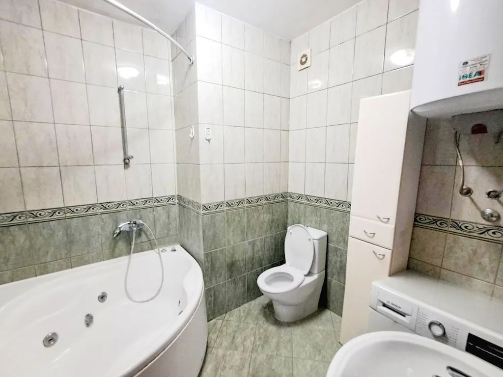 Sale, three bedroom apartment, 136m², Gorica C, Podgorica