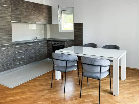 Izdavanje, jednosoban stan, 62m², Babilonija, Budva - image 2