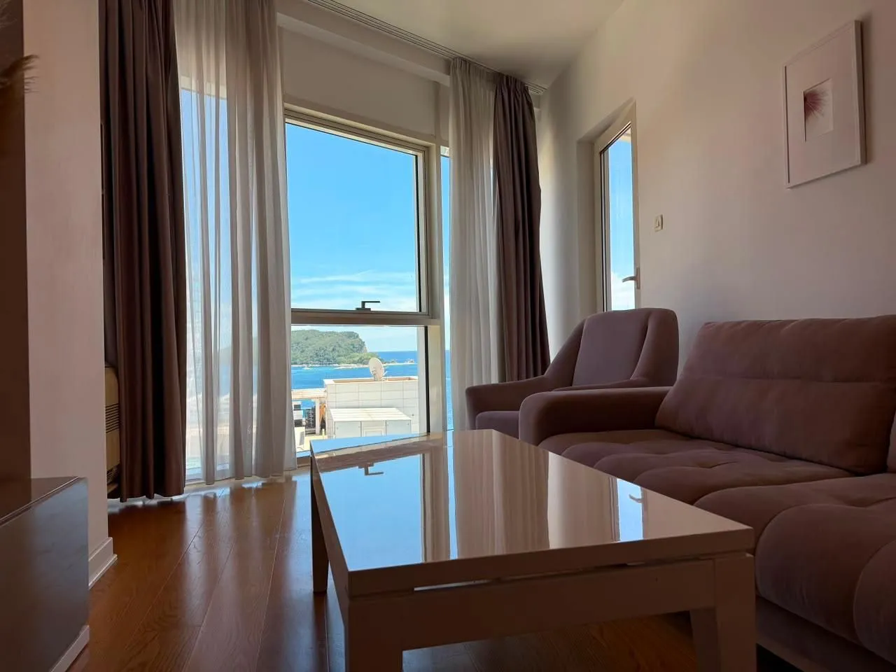 Rent, two bedroom apartment, 70m², Centar, Budva