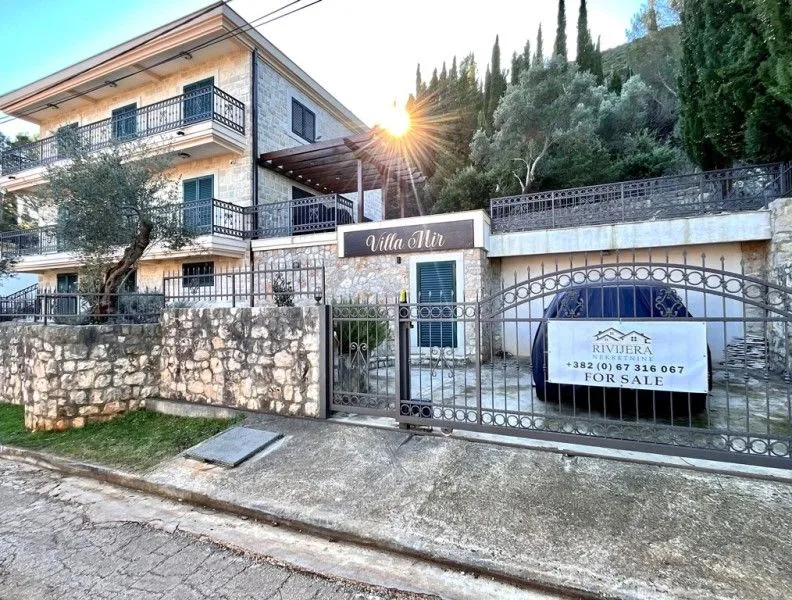 Sale, house, 223m², Žvinje, Herceg Novi