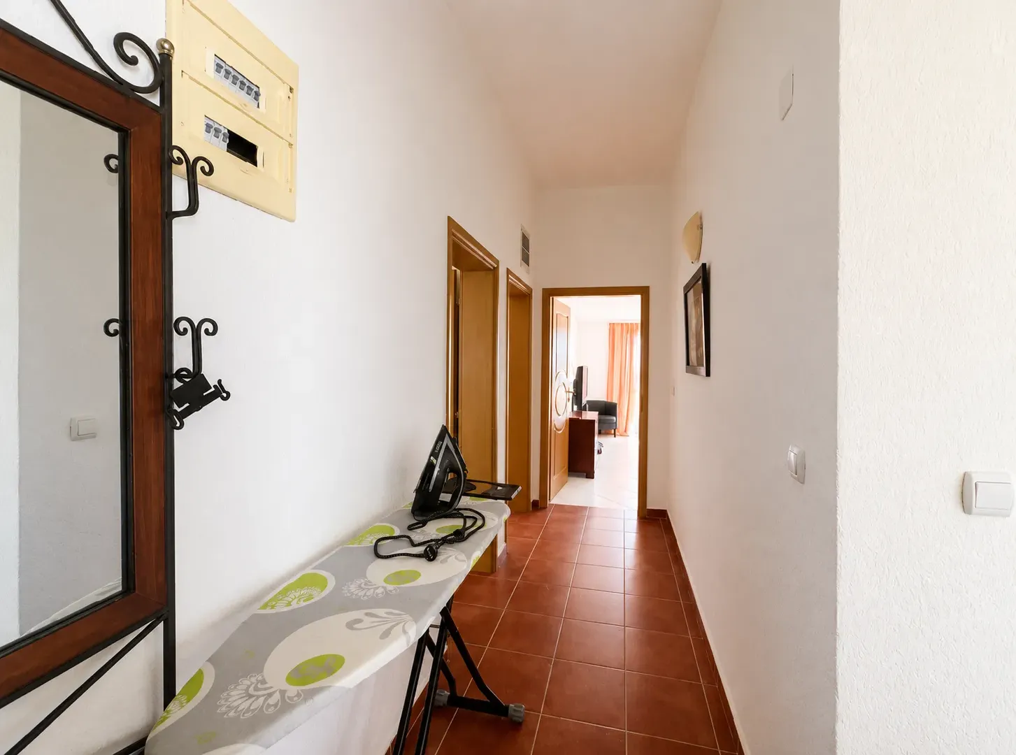 Prodaja, četvorosoban stan, 173m², Petrovac, Budva