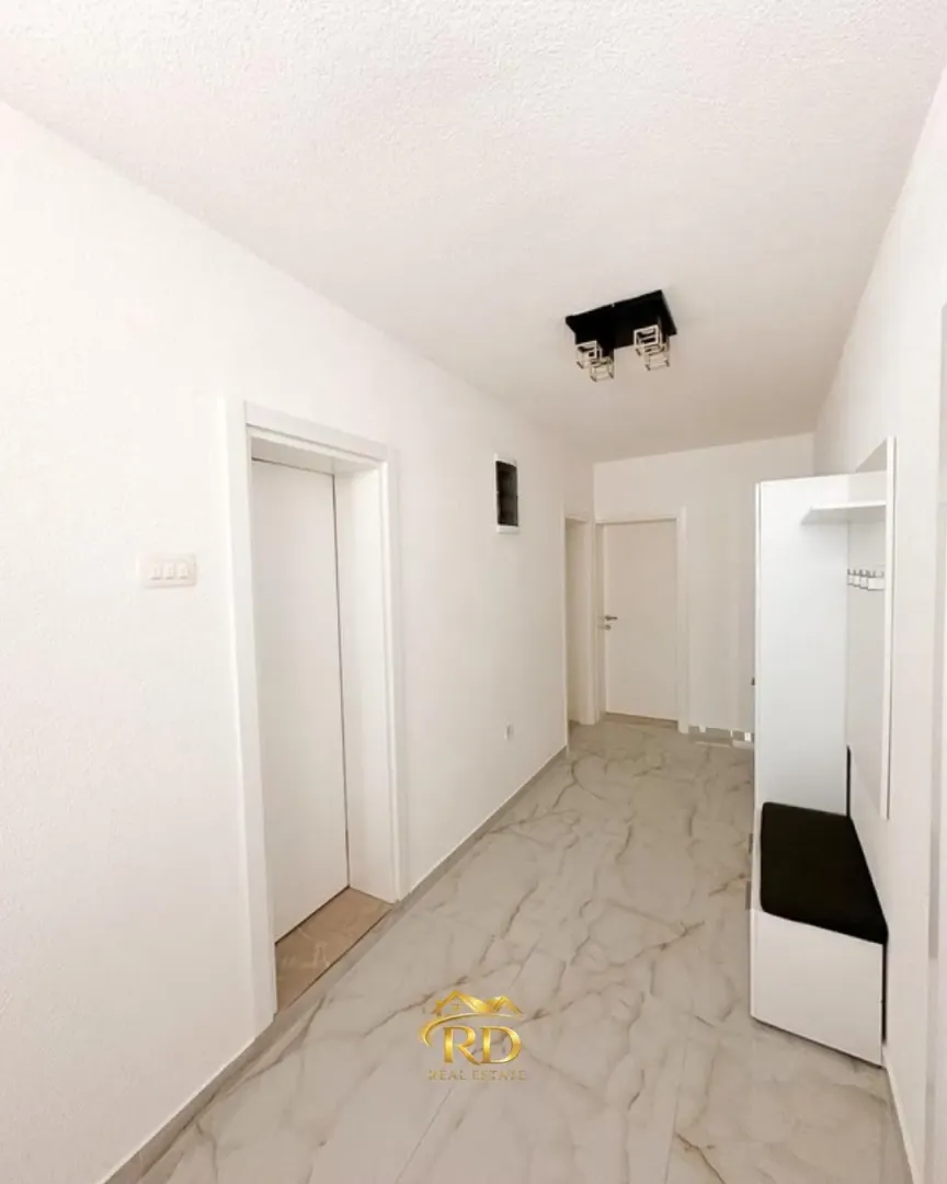 Rent, three bedroom apartment, 125m², Momišići, Podgorica