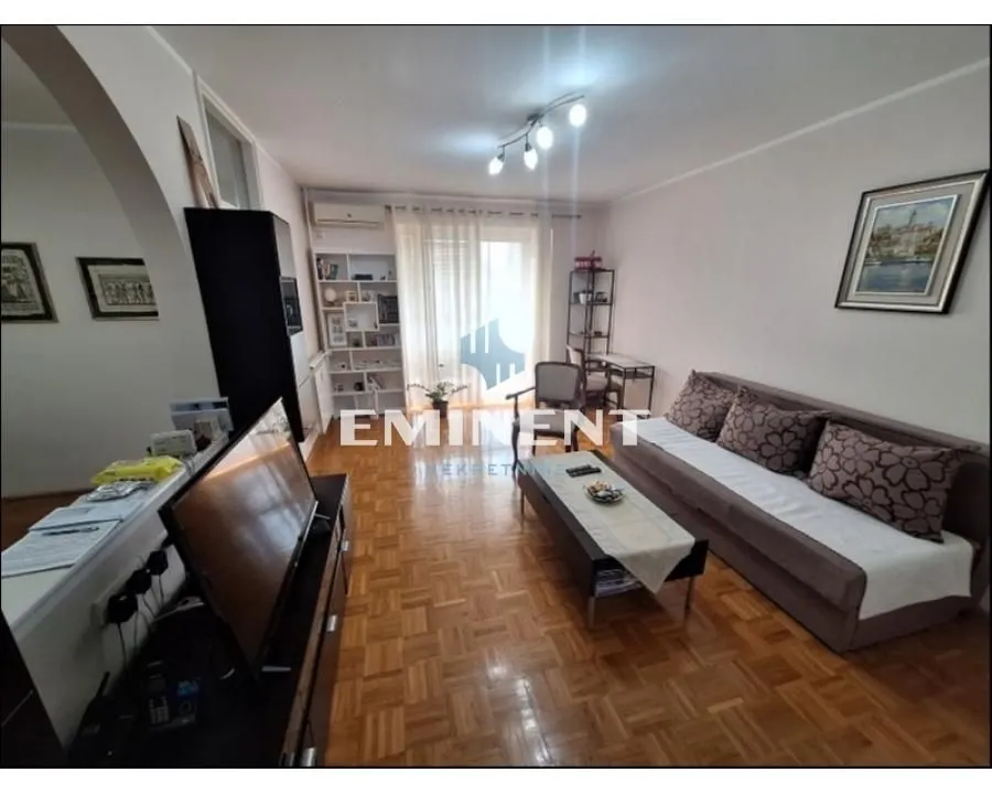 Izdavanje, trosoban stan, 79m², Bezanijska Kosa 2, Bežanijska Kosa Sve Podlokacije