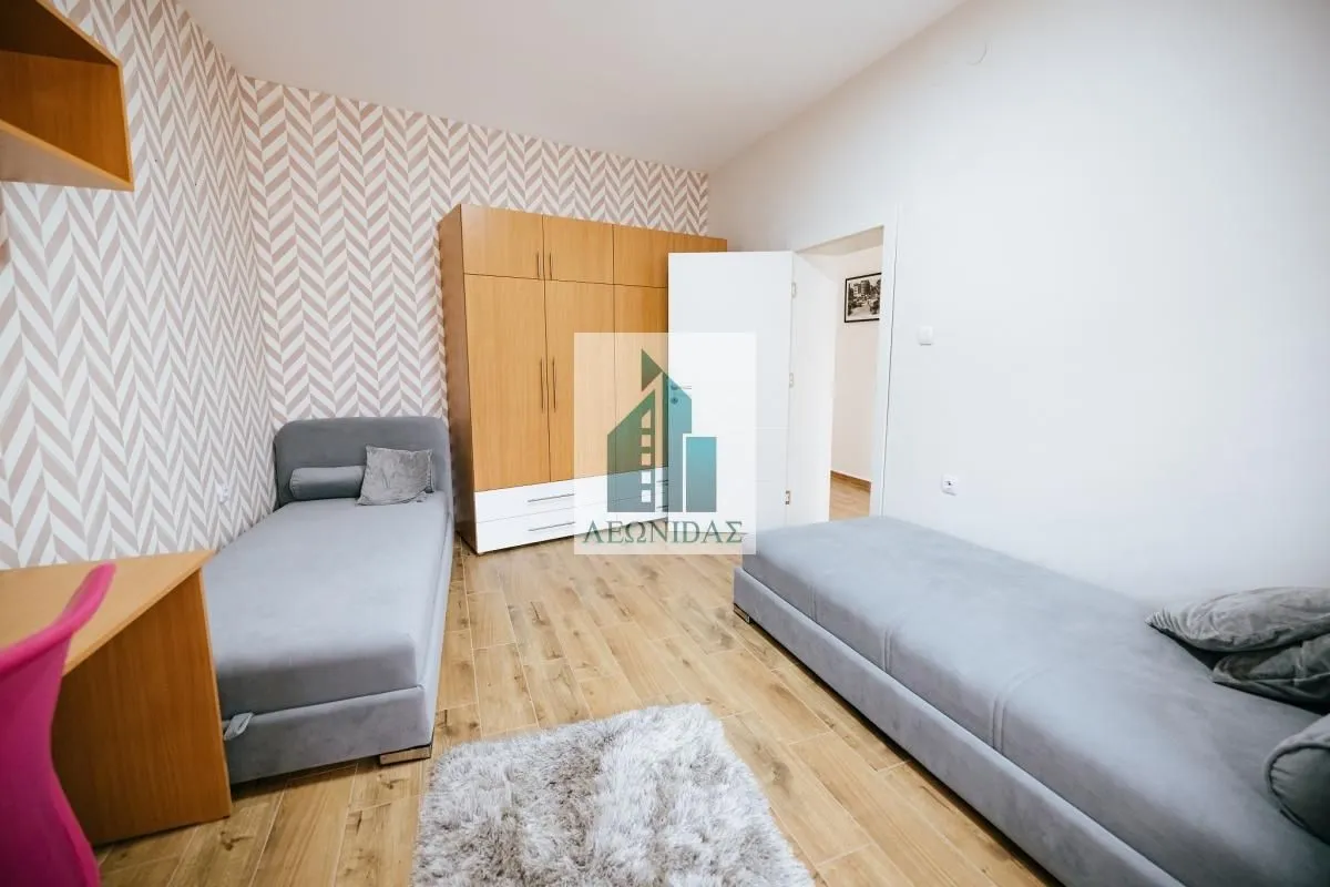 Sale, house, 290m², Medijana, Niš