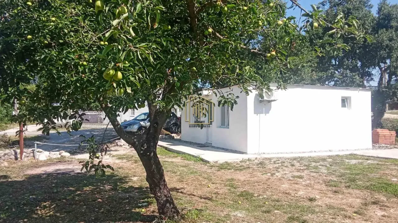 Rent, house, 50m², Radanovići, Kotor
