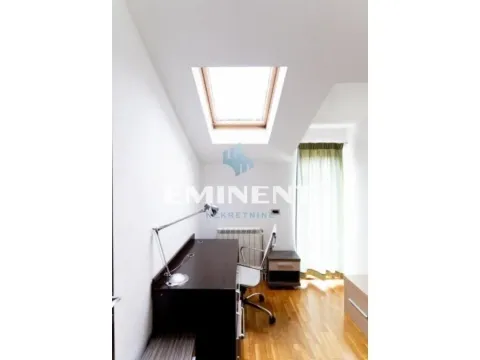 Izdavanje, trosoban stan, 67m², Južni Bulevar, Vračar Sve Podlokacije - image 10