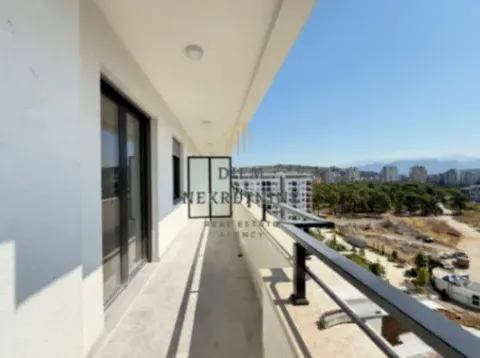 Prodaja, dvosoban stan, 60m², Podgorica, Crna Gora - image 1