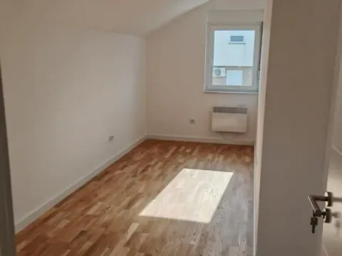 Prodaja, jednosoban stan, 36m², Grbavica, Novi Sad Sve Podlokacije - image 6