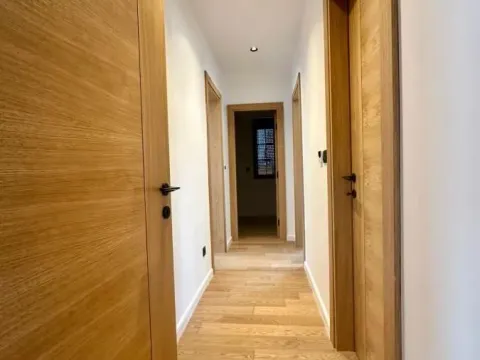 Prodaja, trosoban stan, 96m², Kalimanj, Tivat - image 11