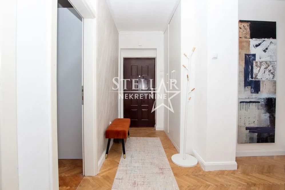 Izdavanje, dvosoban stan, 70m², Preko Morače, Podgorica