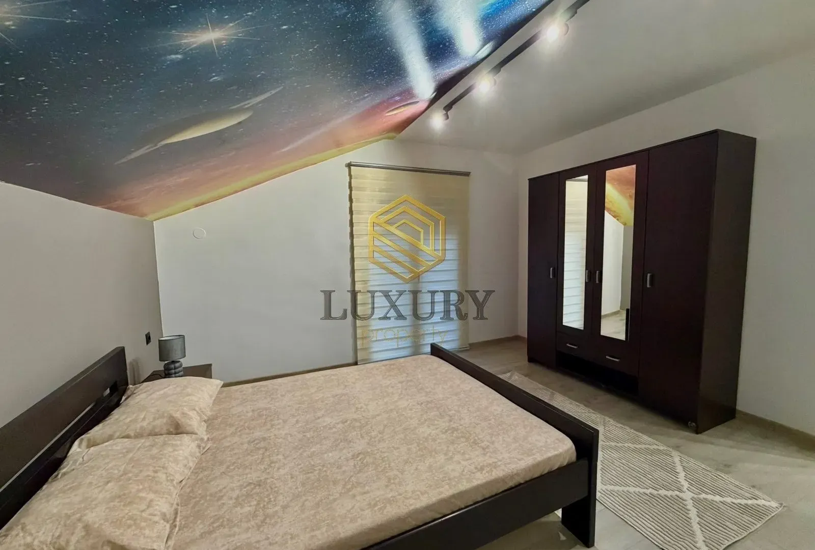 Rent, house, 360m², Zagorič, Podgorica