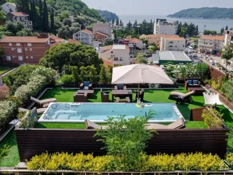 Prodaja, trosoban stan, 400m², Centar, Budva - image 11