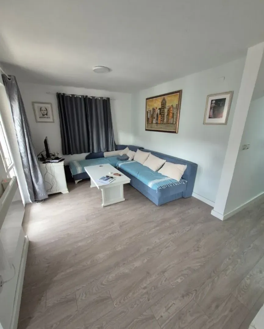 Prodaja, jednosoban stan, 64m², Velji Vinogradi, Budva