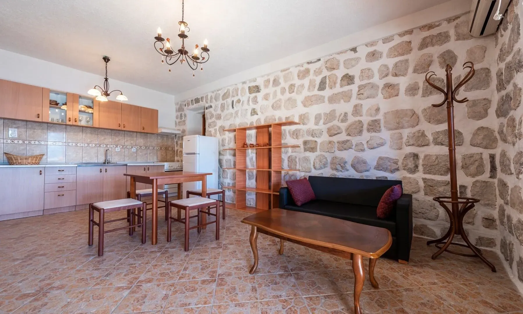 Sale, two bedroom apartment, 87m², Perast, Kotor