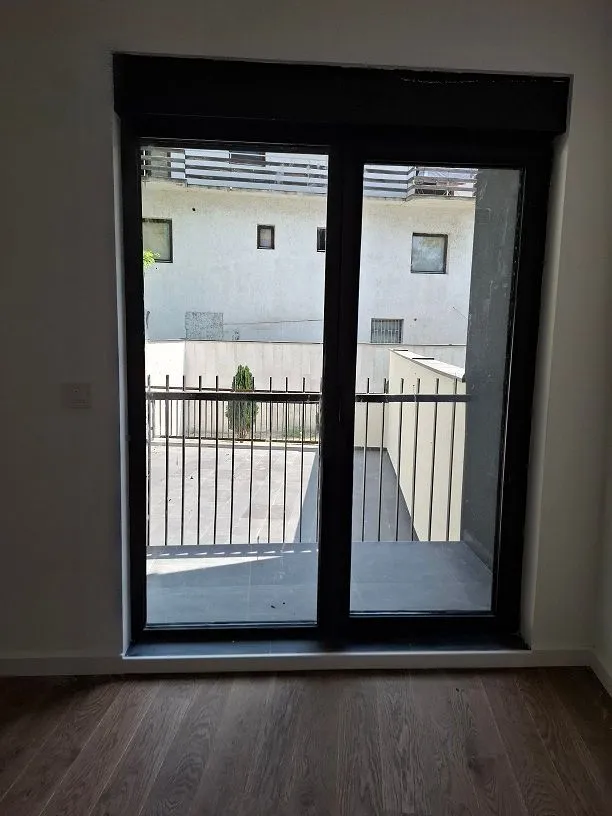 Sale, two bedroom apartment, 61m², Cvetkova Pijaca, Zvezdara Sve Podlokacije