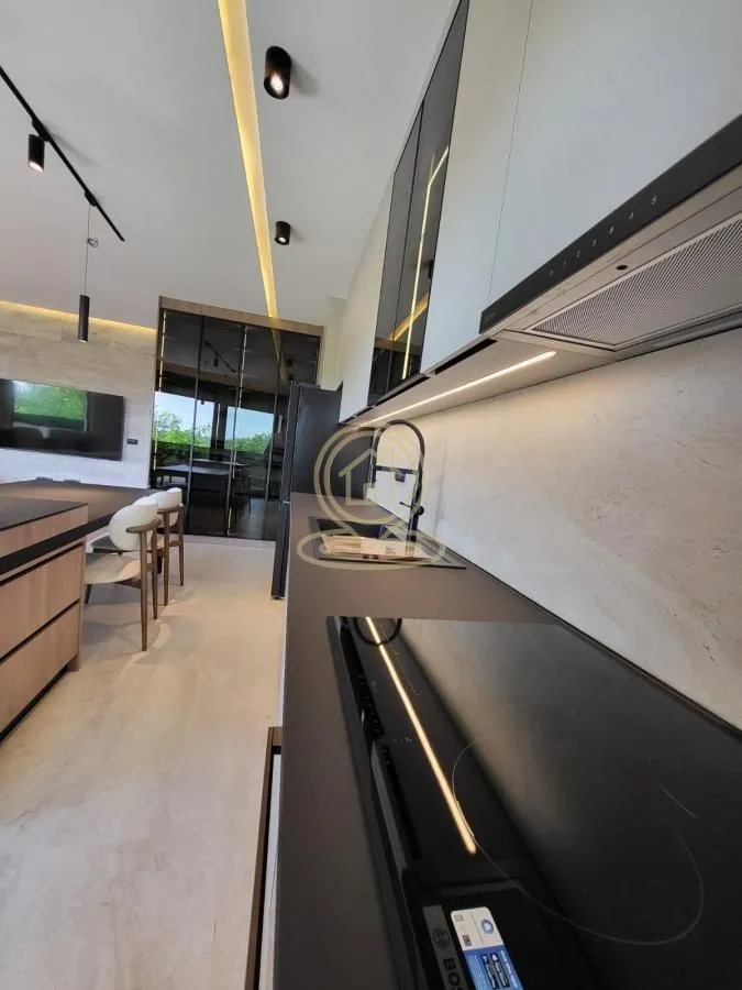 Izdavanje, trosoban stan, 83m², Olimp, Zvezdara Sve Podlokacije