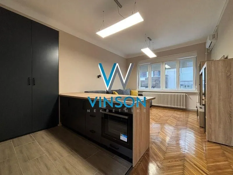 Prodaja, stan, 32m², Centar, Novi Sad