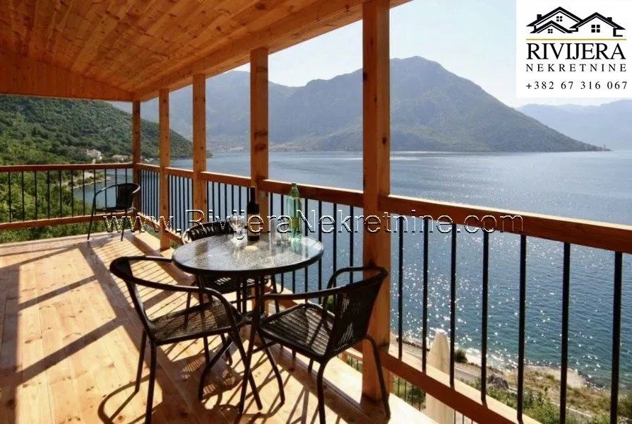 Prodaja, kuća, 120m², Strp, Kotor