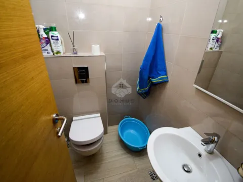Izdavanje, trosoban stan, 80m², Ljubović, Podgorica - image 21