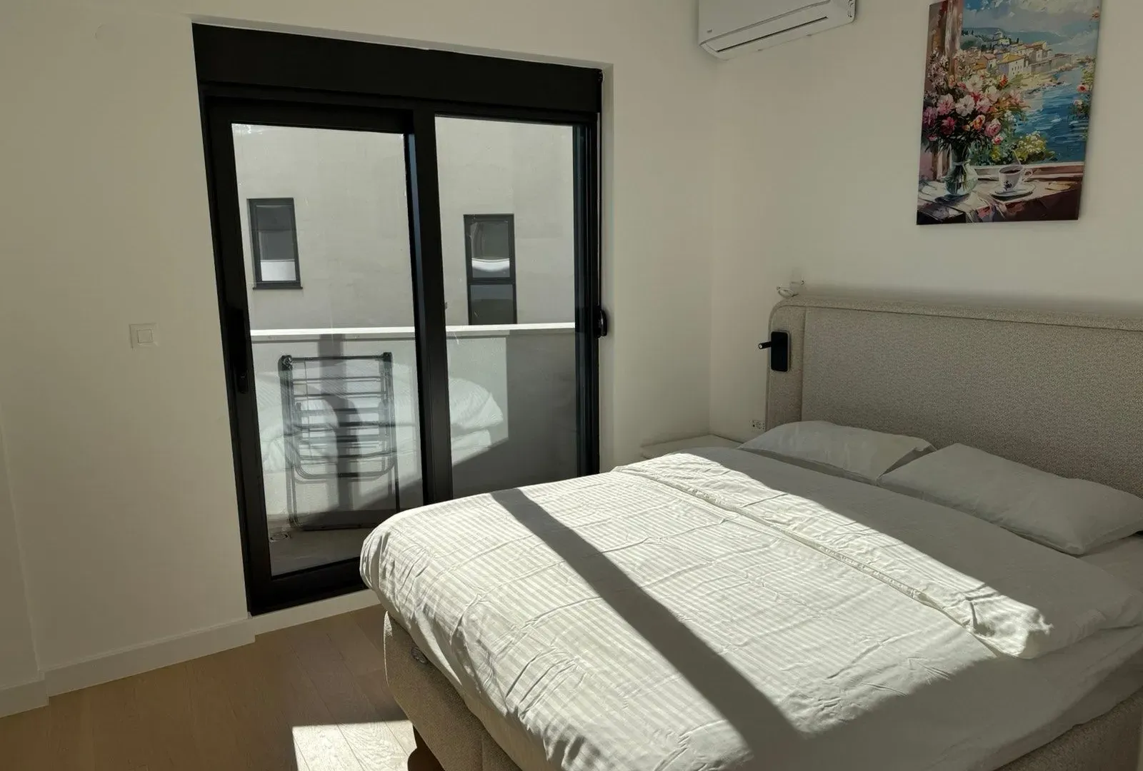 Rent, one bedroom apartment, 40m², Bečići, Budva