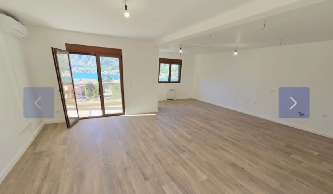 Prodaja, trosoban stan, 140m², Dobrota, Kotor