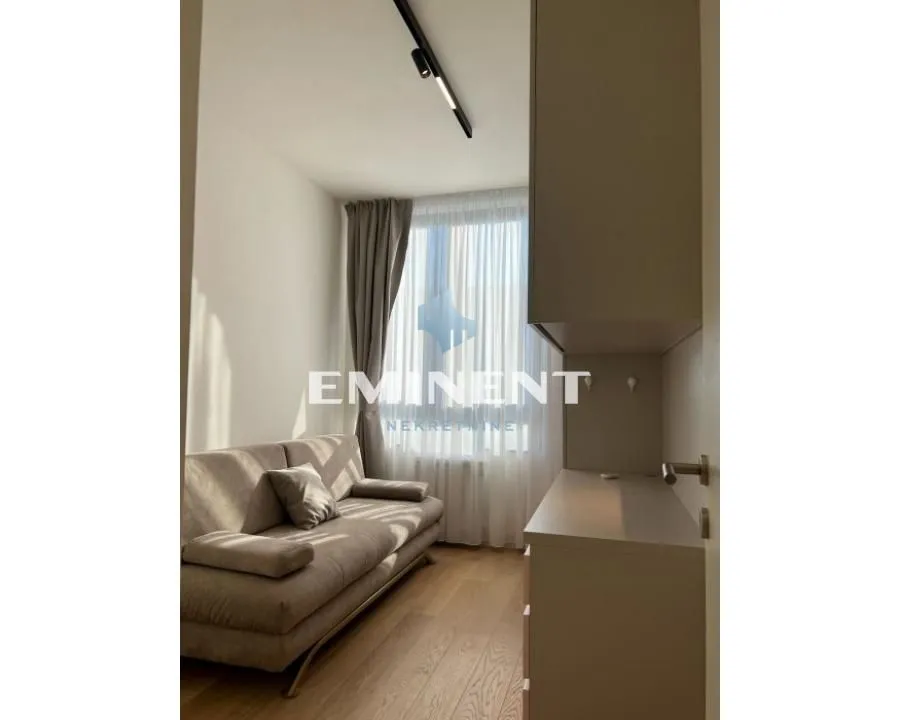 Sale, three bedroom apartment, 73m², Savski Venac, Beograd