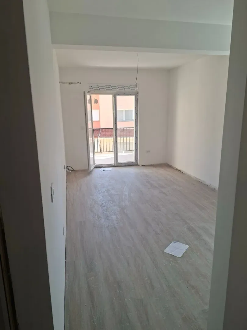 Sale, one bedroom apartment, 56m², Lazi, Budva