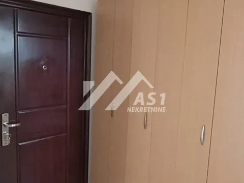 Izdavanje, dvosoban stan, 45m², Sajam, Novi Sad Sve Podlokacije - image 4