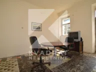 Rent, office space, 100m², Blok 7, Podgorica - image 1