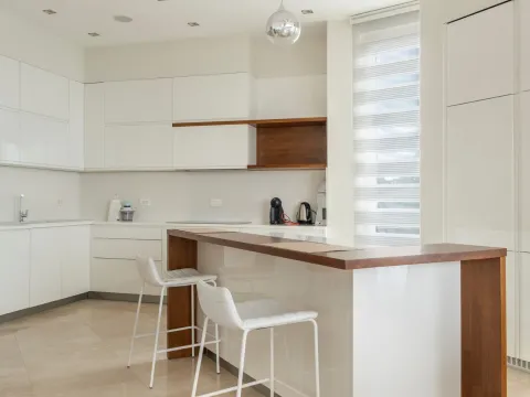 Sale, house, 600m², Blizikuće, Budva - image 14