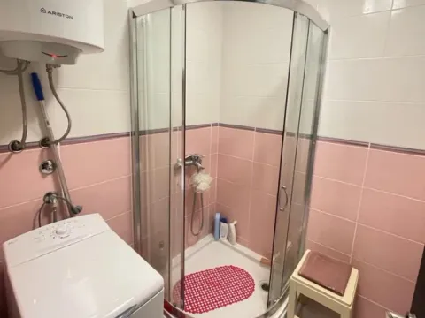 Sale, one bedroom apartment, 40m², Bečići, Budva - image 6