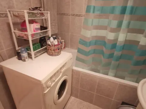 Izdavanje, trosoban stan, 43m², Detelinara, Novi Sad Sve Podlokacije - image 11