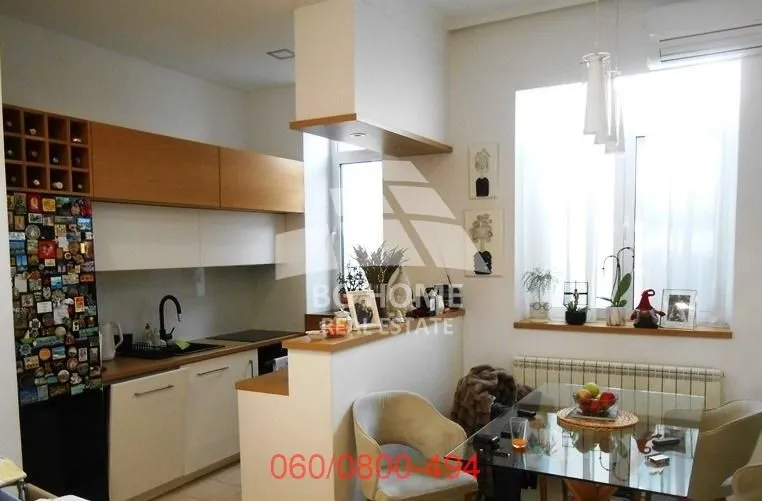 Prodaja, četvorosoban stan, 120m², Zemun Centar, Zemun Sve Podlokacije