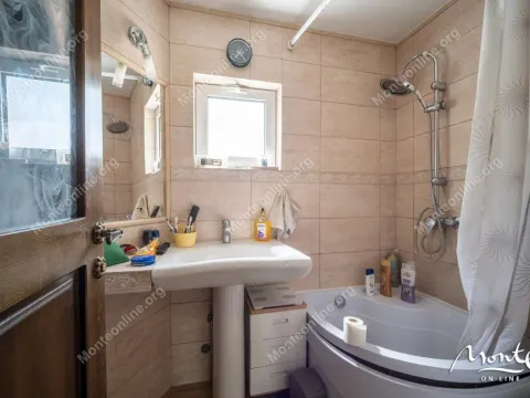 Prodaja, kuća, 130m², Tivat, Crna Gora - image 38