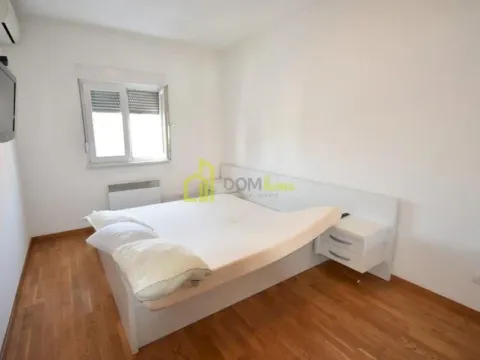 Izdavanje, dvosoban stan, 64m², City Kvart, Podgorica - image 7