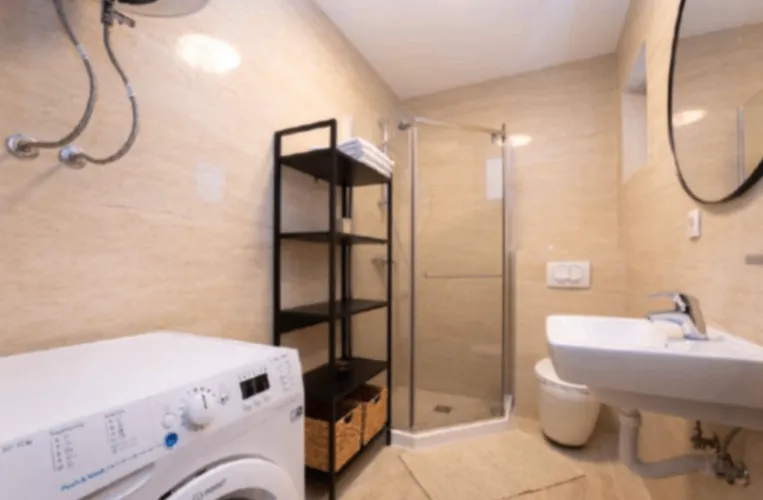 Rent, apartment, 60m², Pržno, Budva