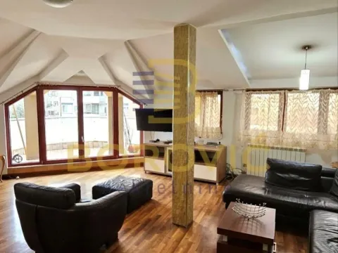 Izdavanje, četvorosoban stan, 114m², Lion, Zvezdara Sve Podlokacije - image 2