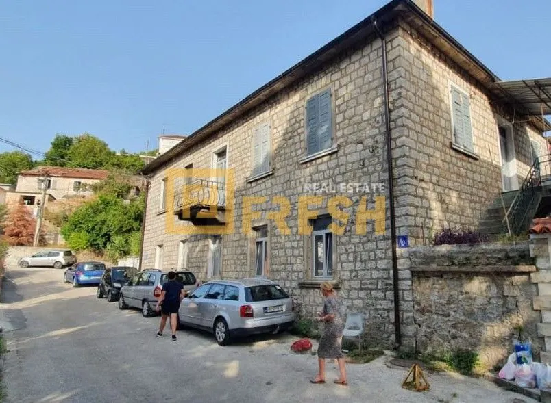 Prodaja, kuća, 219m², Herceg Novi, Crna Gora