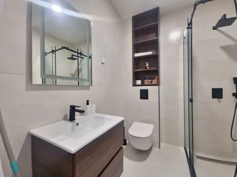 Rent, studio apartment, 33m², Bečići, Budva - image 10