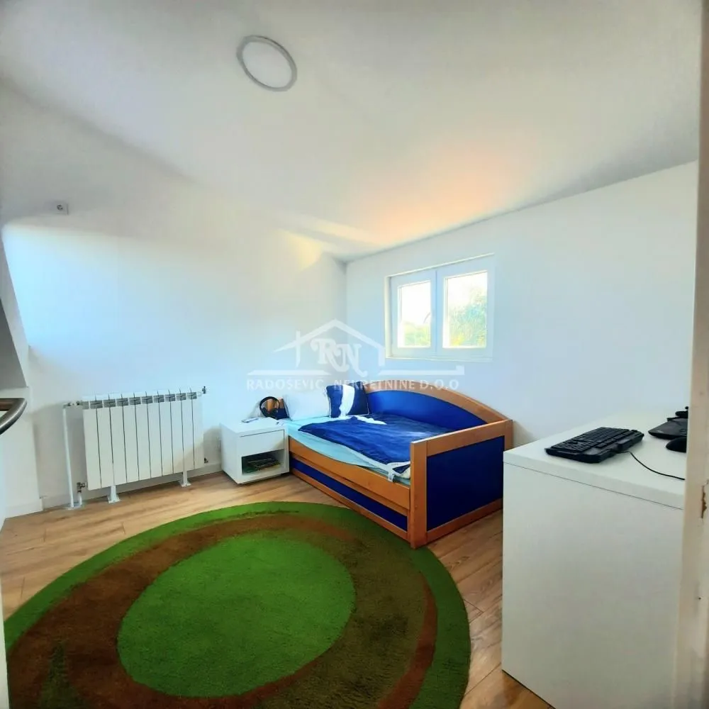 Prodaja, četvorosoban stan, 102m², Čukarica, Beograd