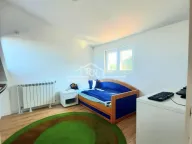 Prodaja, četvorosoban stan, 102m², Golf Naselje, Beograd - image 13