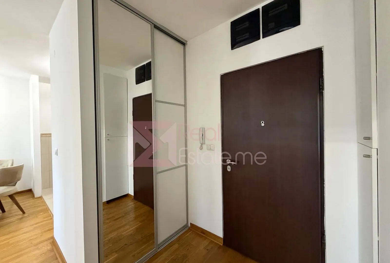 Rent, two bedroom apartment, 68m², City Kvart, Podgorica