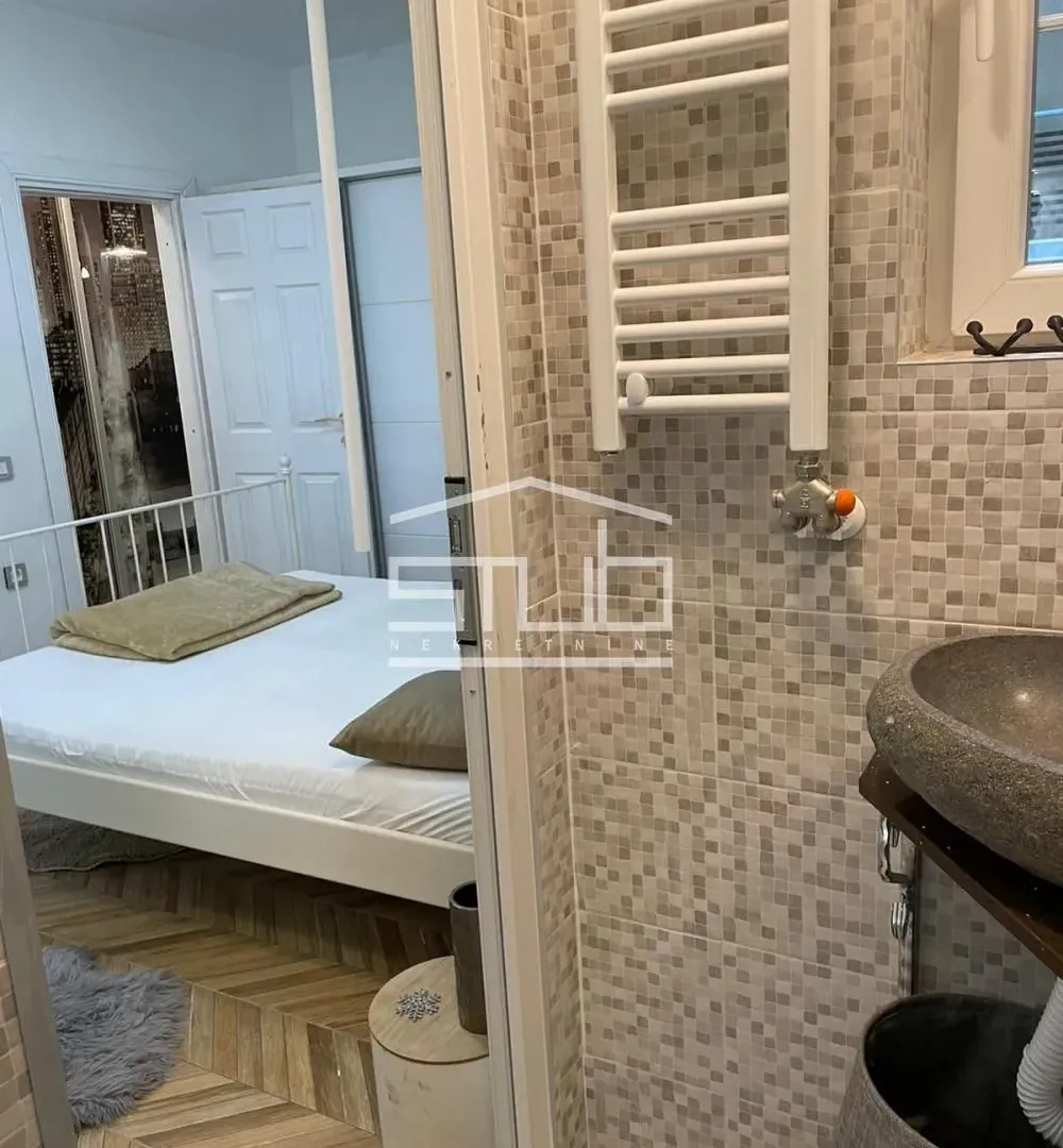 Sale, three bedroom apartment, 63m², Stari Grad, Beograd