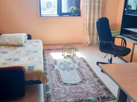 Izdavanje, trosoban stan, 85m², Dalmatinska ulica, Podgorica - image 6