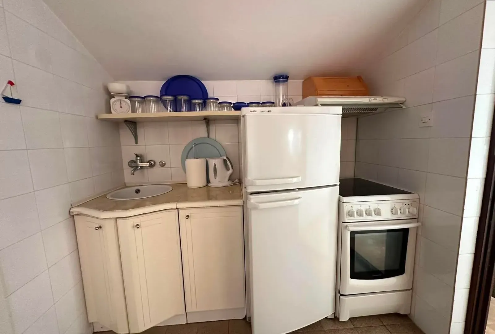 Sale, two bedroom apartment, 82m², Lazi, Budva